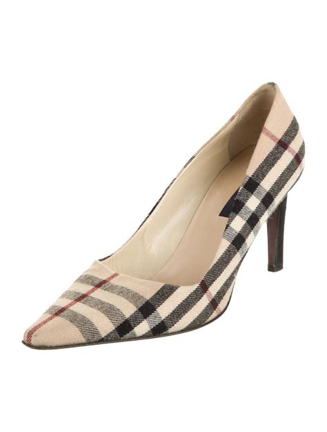 burberry nova check wool pumps